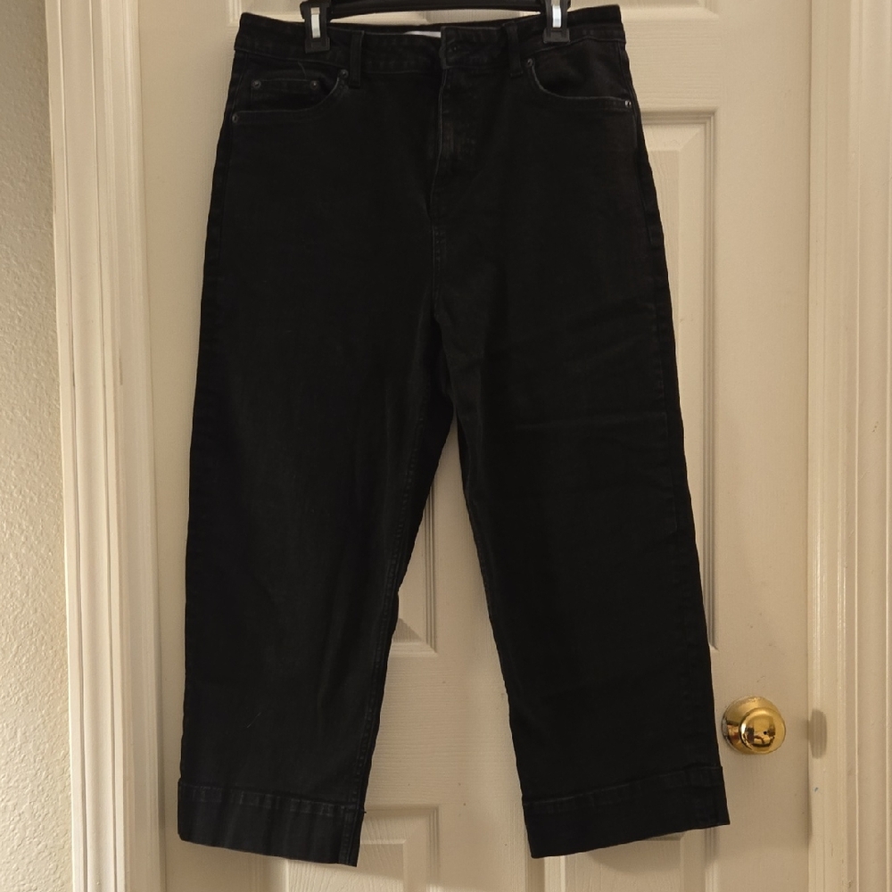 Amazon Essentials Black Wide-Leg Ankle Jeans